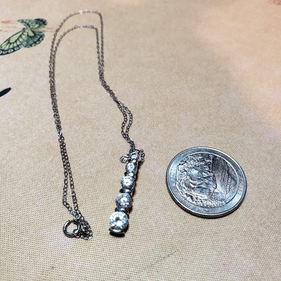 Pendant Necklace - Picture 2 of 2